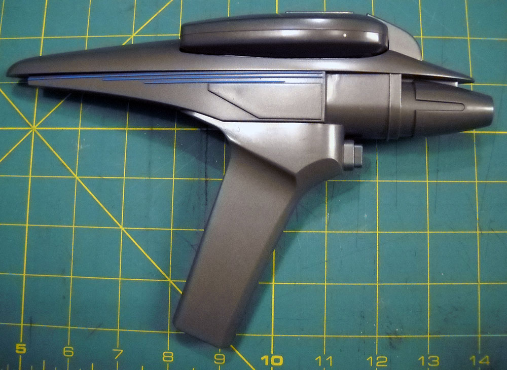 Starfleet Phaser Mk IV Type 2, right side